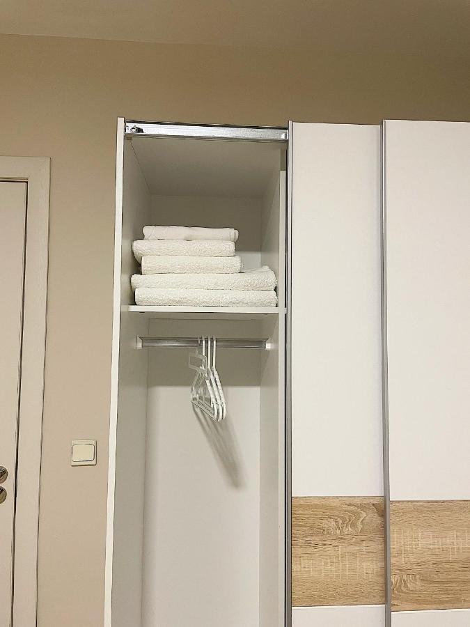 Fenix 2 Bedroom Apartment Varna Center Luaran gambar