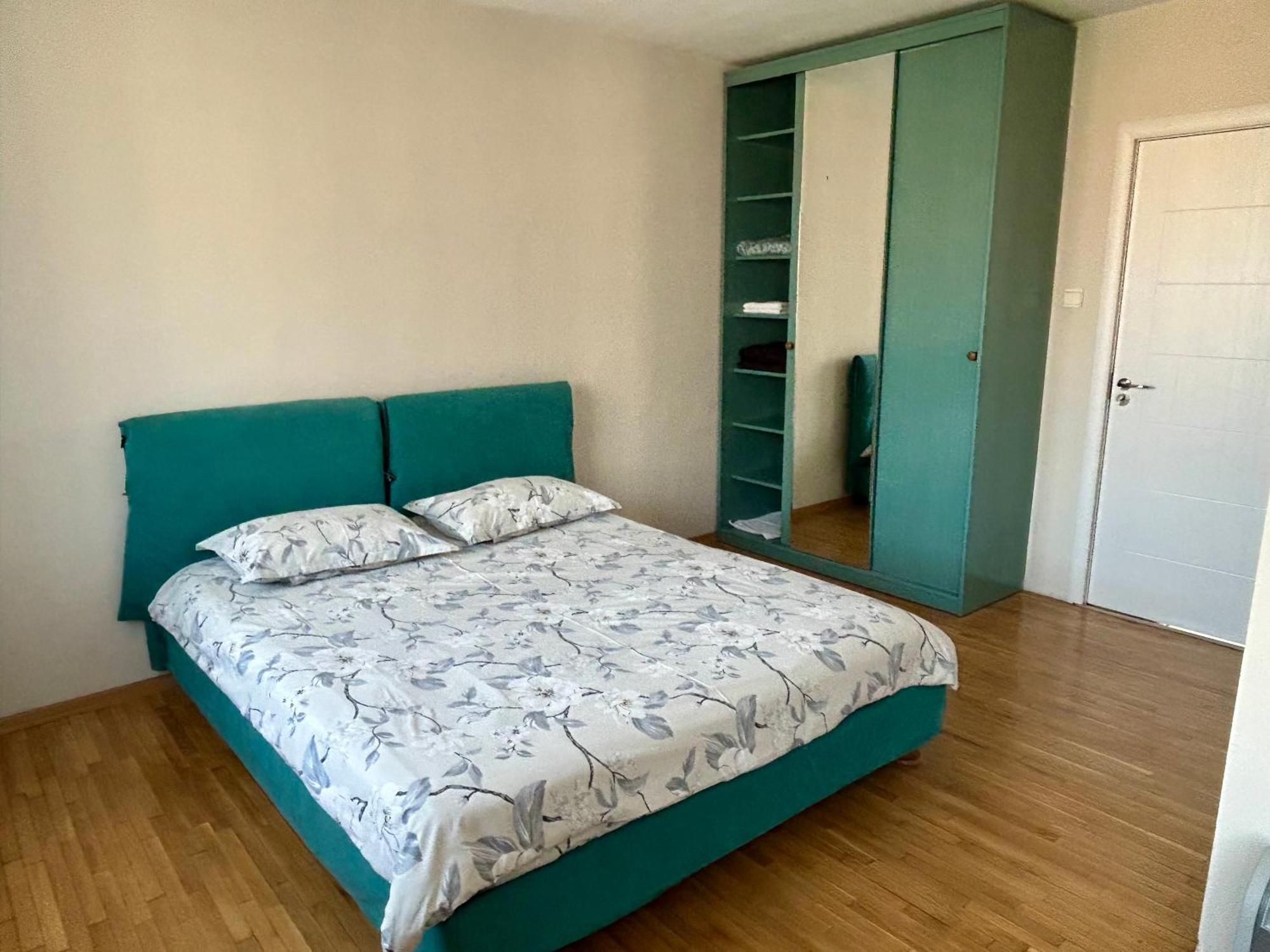 Fenix 2 Bedroom Apartment Varna Center Luaran gambar